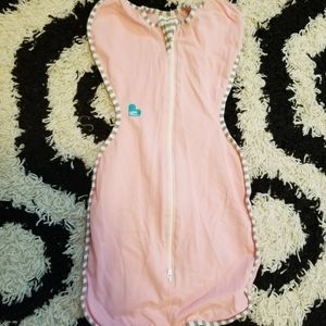Love to dream swaddle size small